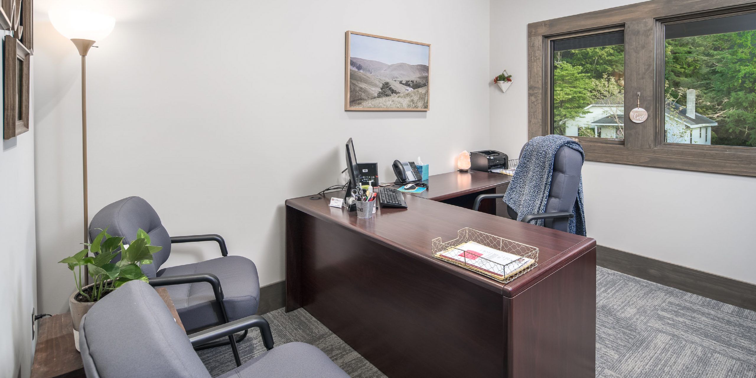 2023 11 VPC Blog6of8 V1 office remodeling contractors