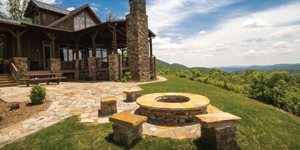 2022 06 VPC Blog 4of8 ExteriorHomeRenoToDoThisSummer