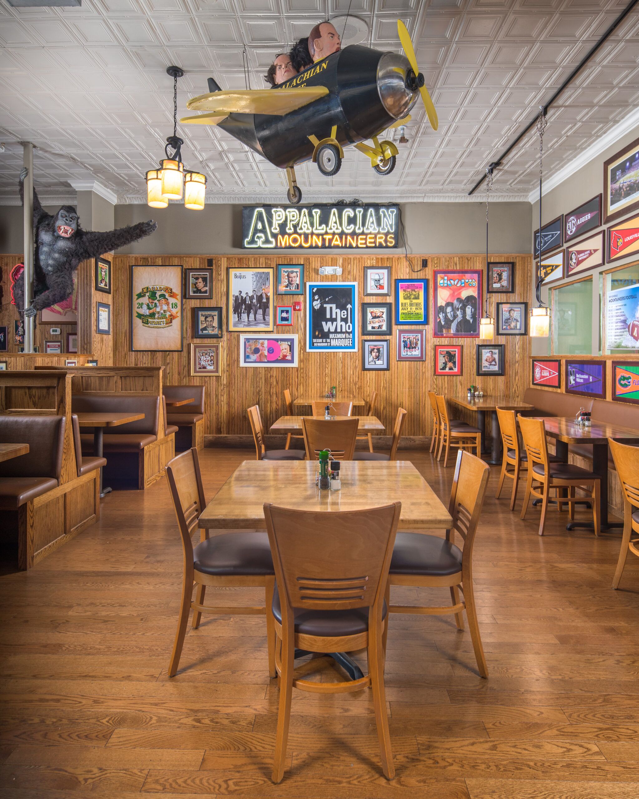 Why Your Restaurant Deserves a Remodel newly remodeled restaurant